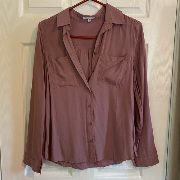 Fashion nova button up! - Picture 2 of 4